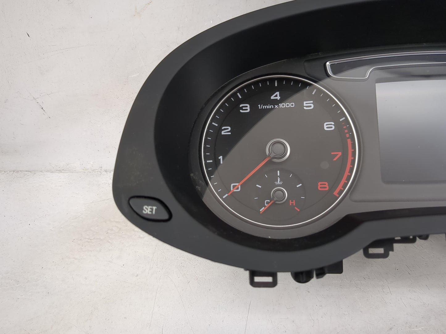 2018 Audi Q3 Instrument Cluster Speedometer Gauges P/N:8U0920970E 8U0.920.970.E Miles: Fits OEM Used Auto Parts - Oemusedaut