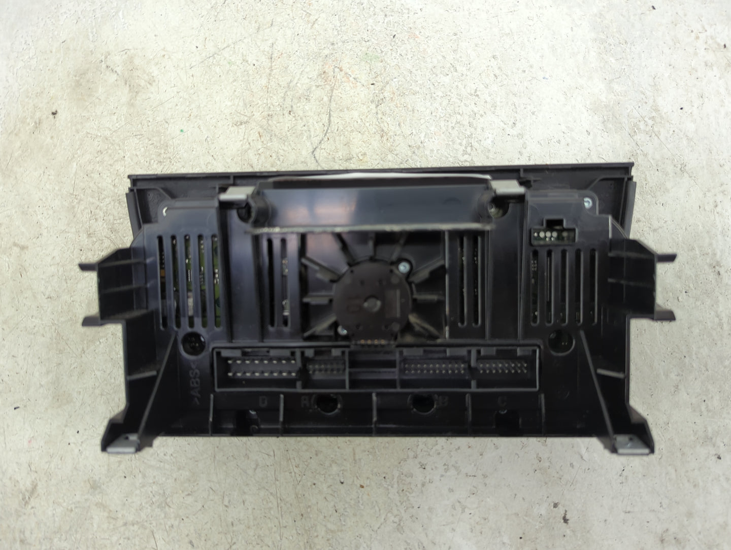 2017-2018 Audi Q3 Climate Control Module Temperature AC/Heater Replacement P/N:8U0820043J A2C11656300 Fits Fits 2017 2018 OE