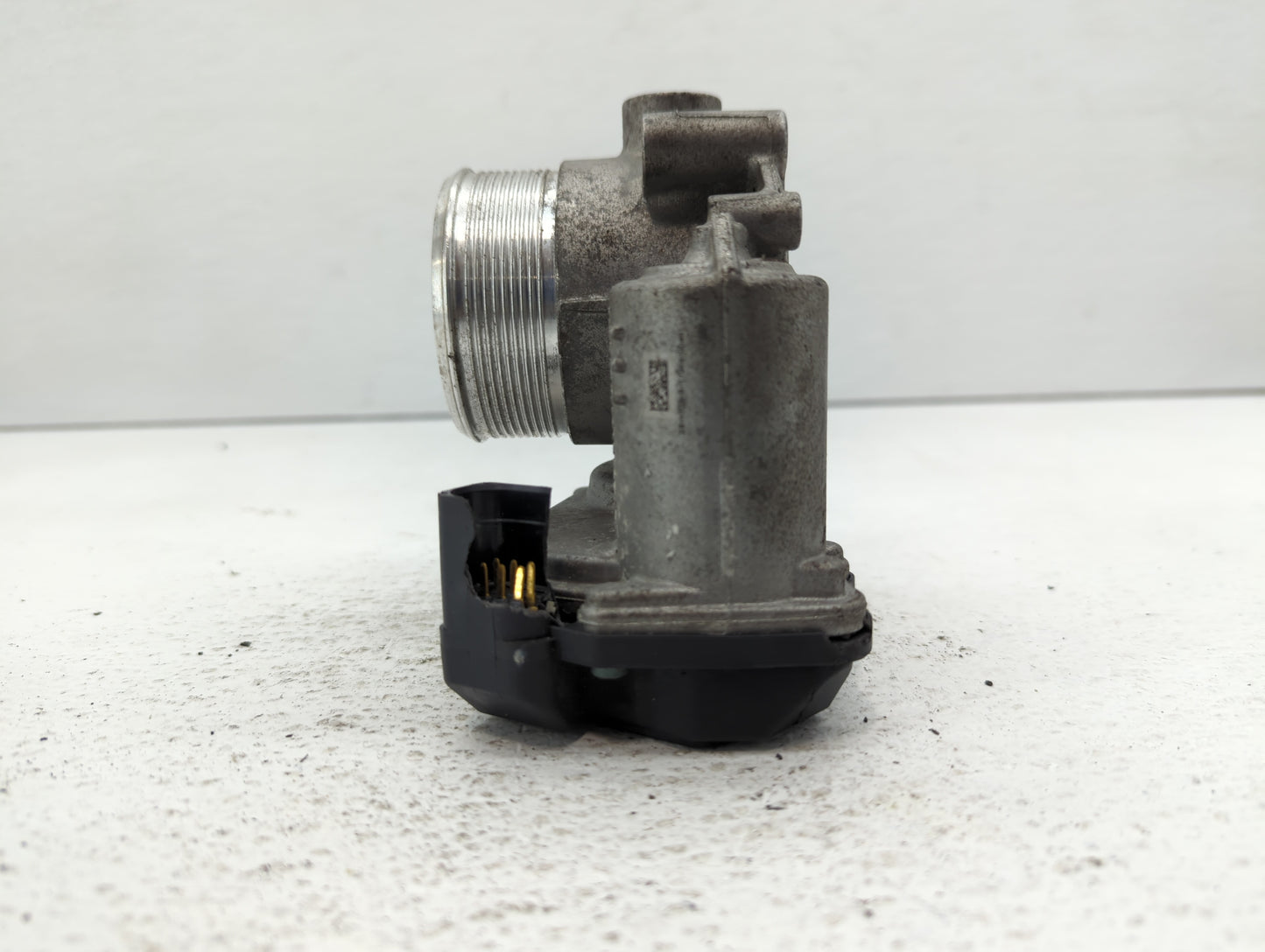 2015-2018 Audi Q3 Throttle Body P/N:06F 133 062 T 06F 133 062 Q Fits OEM Used Auto Parts - Oemusedautoparts1.com