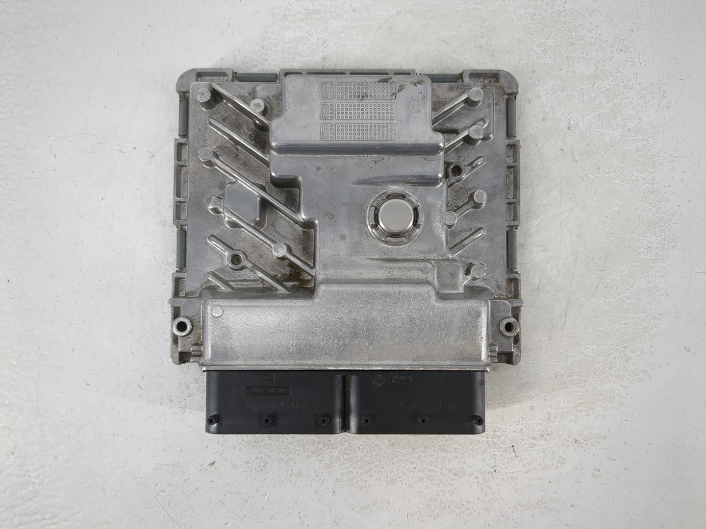 2018 Audi Q5 PCM Engine Control Computer ECU ECM PCU OEM P/N:80A 906 259 A Fits OEM Used Auto Parts - Oemusedautoparts1.com