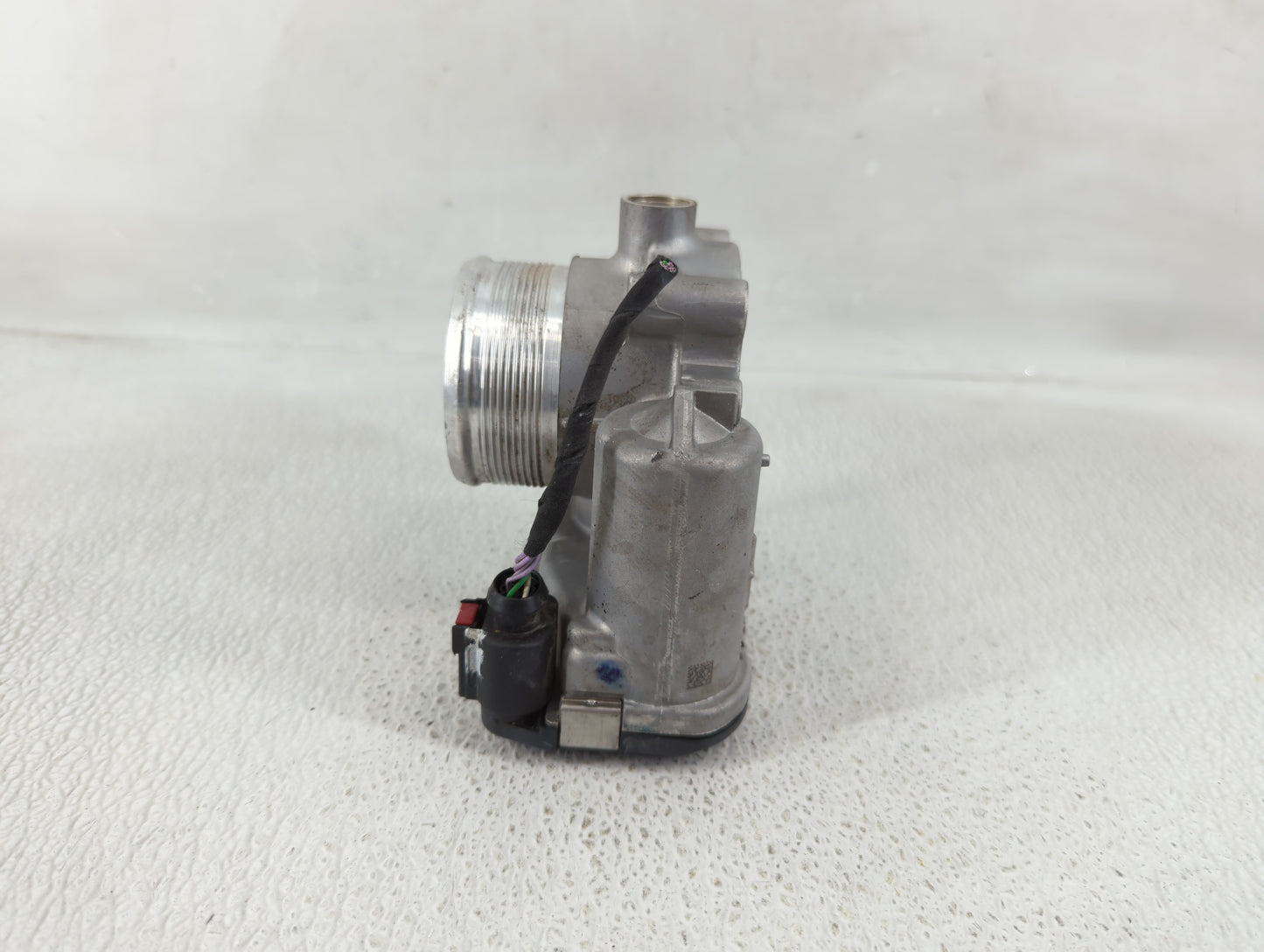 2018 Audi Q5 Throttle Body P/N:06K 133 062 AG Fits Fits 2019 2020 2021 2022 OEM Used Auto Parts - Oemusedautoparts1.com