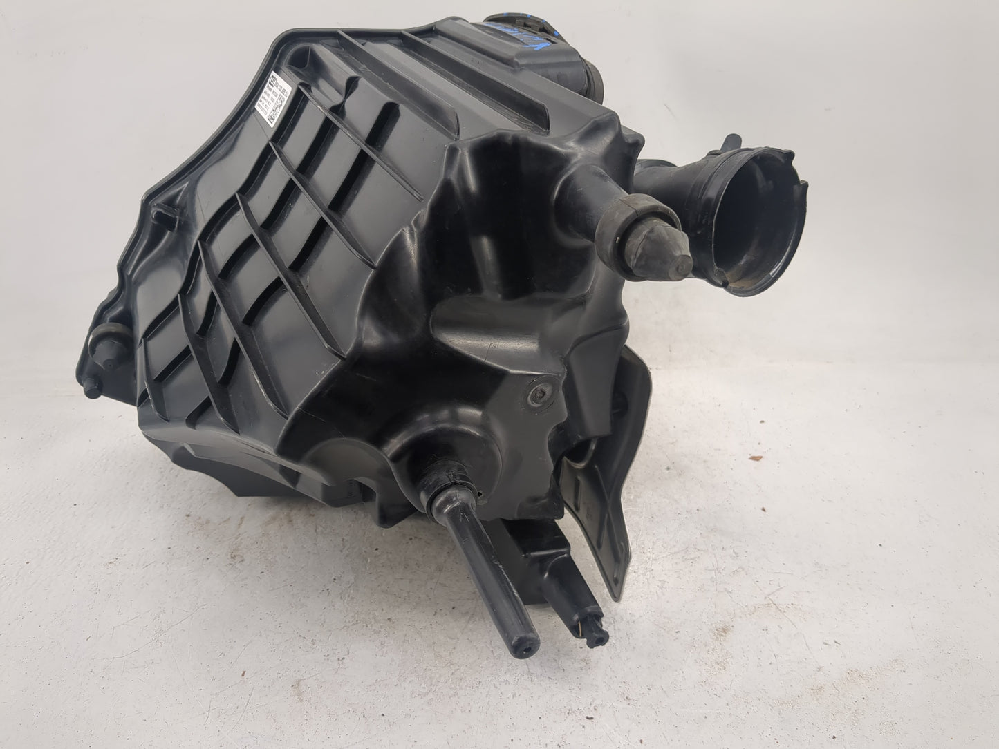 2018-2019 Audi Q5 Air Cleaner Intake-duct Hose Tube - Oemusedautoparts1.com