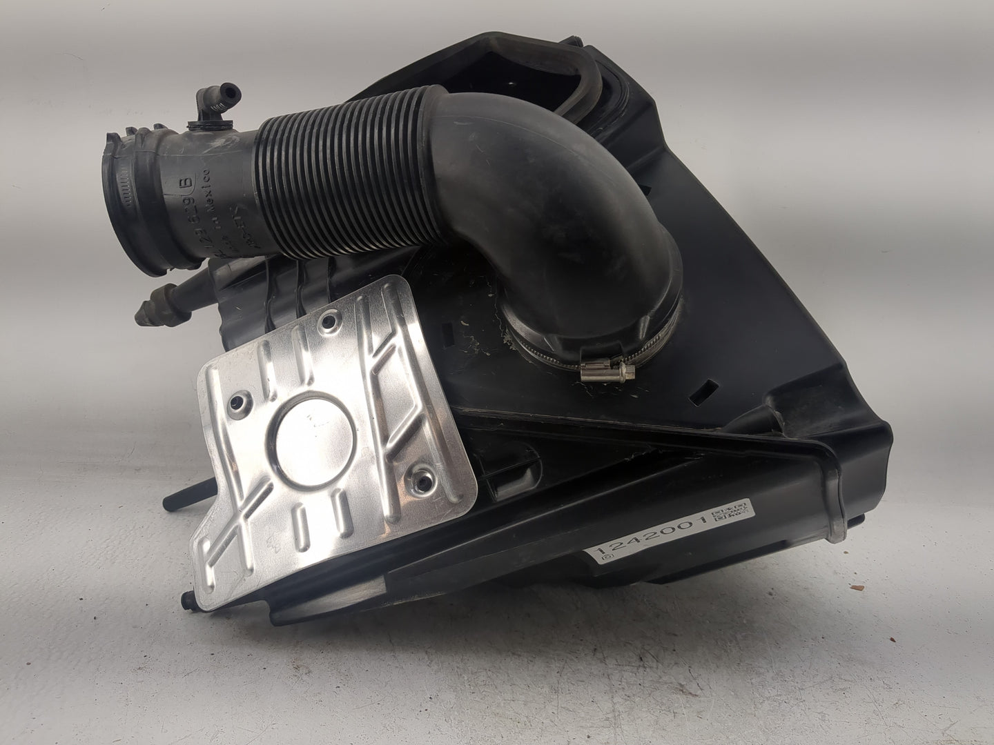 2018-2019 Audi Q5 Air Cleaner Intake-duct Hose Tube - Oemusedautoparts1.com