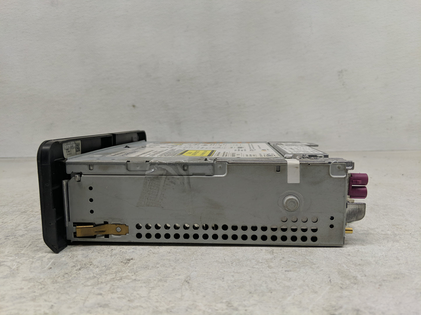 2018 Audi Q5 Radio AM FM Cd Player Receiver Replacement P/N:8W5 035 880 0918 Fits OEM Used Auto Parts - Oemusedautoparts1.co