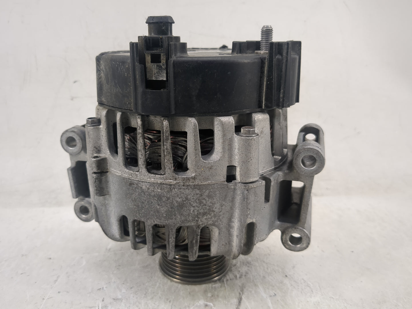 2018-2020 Audi Q5 Alternator Replacement Generator Charging Assembly Engine OEM P/N:06L903027 Fits Fits 2018 2019 2020 OEM U