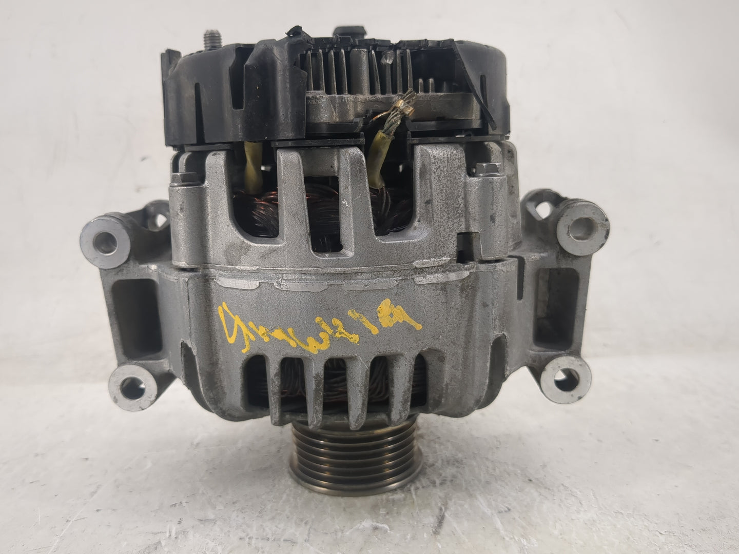 2018-2020 Audi Q5 Alternator Replacement Generator Charging Assembly Engine OEM P/N:06L903027 Fits Fits 2018 2019 2020 OEM U