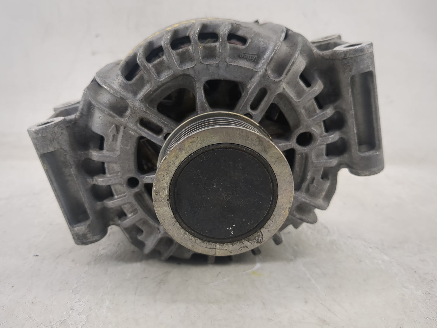 2018-2020 Audi Q5 Alternator Replacement Generator Charging Assembly Engine OEM P/N:06L903027 Fits Fits 2018 2019 2020 OEM U
