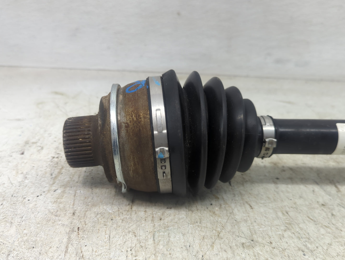 2018-2021 Audi Q5 Axle Shaft Front Passenger Cv C/v - Oemusedautoparts1.com