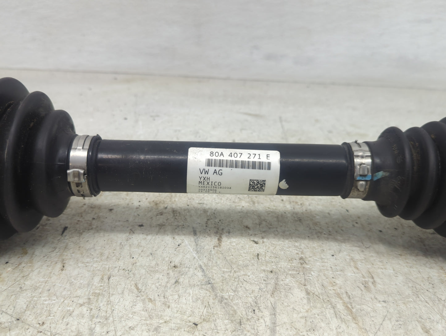 2018-2021 Audi Q5 Axle Shaft Front Passenger Cv C/v - Oemusedautoparts1.com