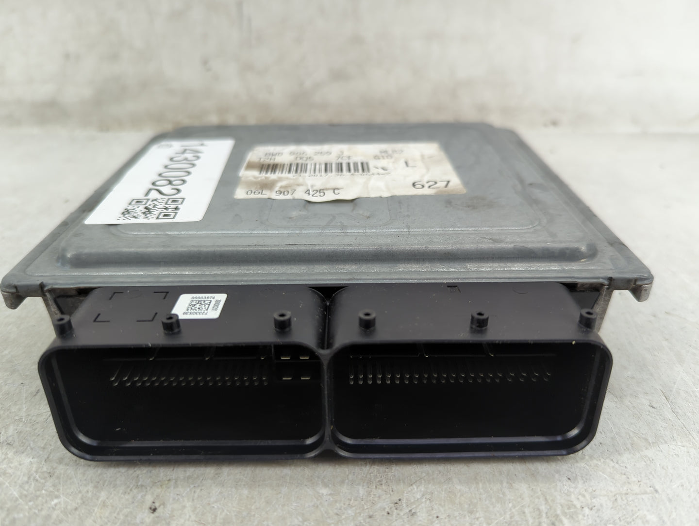 2018-2020 Audi Q5 PCM Engine Control Computer ECU ECM PCU OEM P/N:8W0-906-259-J Fits Fits 2018 2019 2020 OEM Used Auto Parts