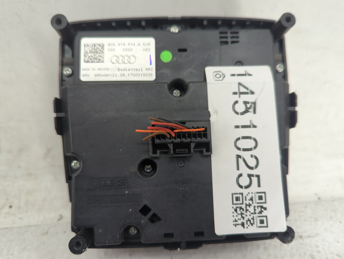 2018-2020 Audi Q5 Radio AM FM Cd Player Receiver Replacement P/N:80A919614A AMX-AM123.09.1700010035 Fits Fits 2018 2019 2020