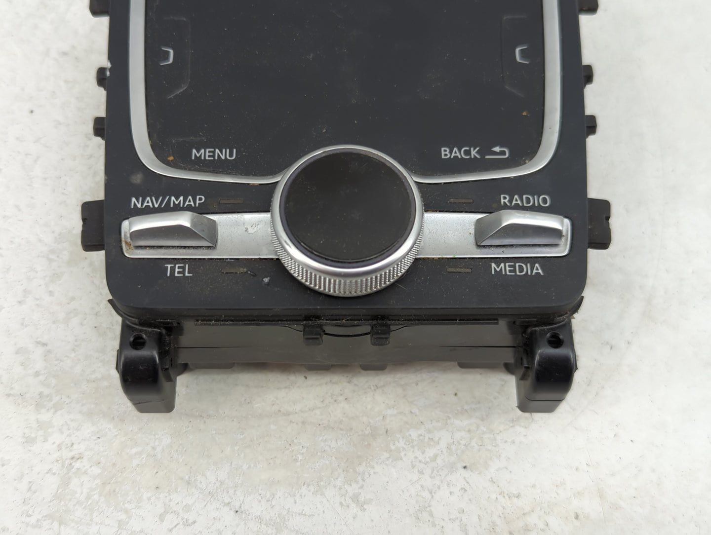 2018-2020 Audi Q5 Radio AM FM Cd Player Receiver Replacement P/N:90160-064 80A 919 615 Fits Fits 2018 2019 2020 OEM Used Aut