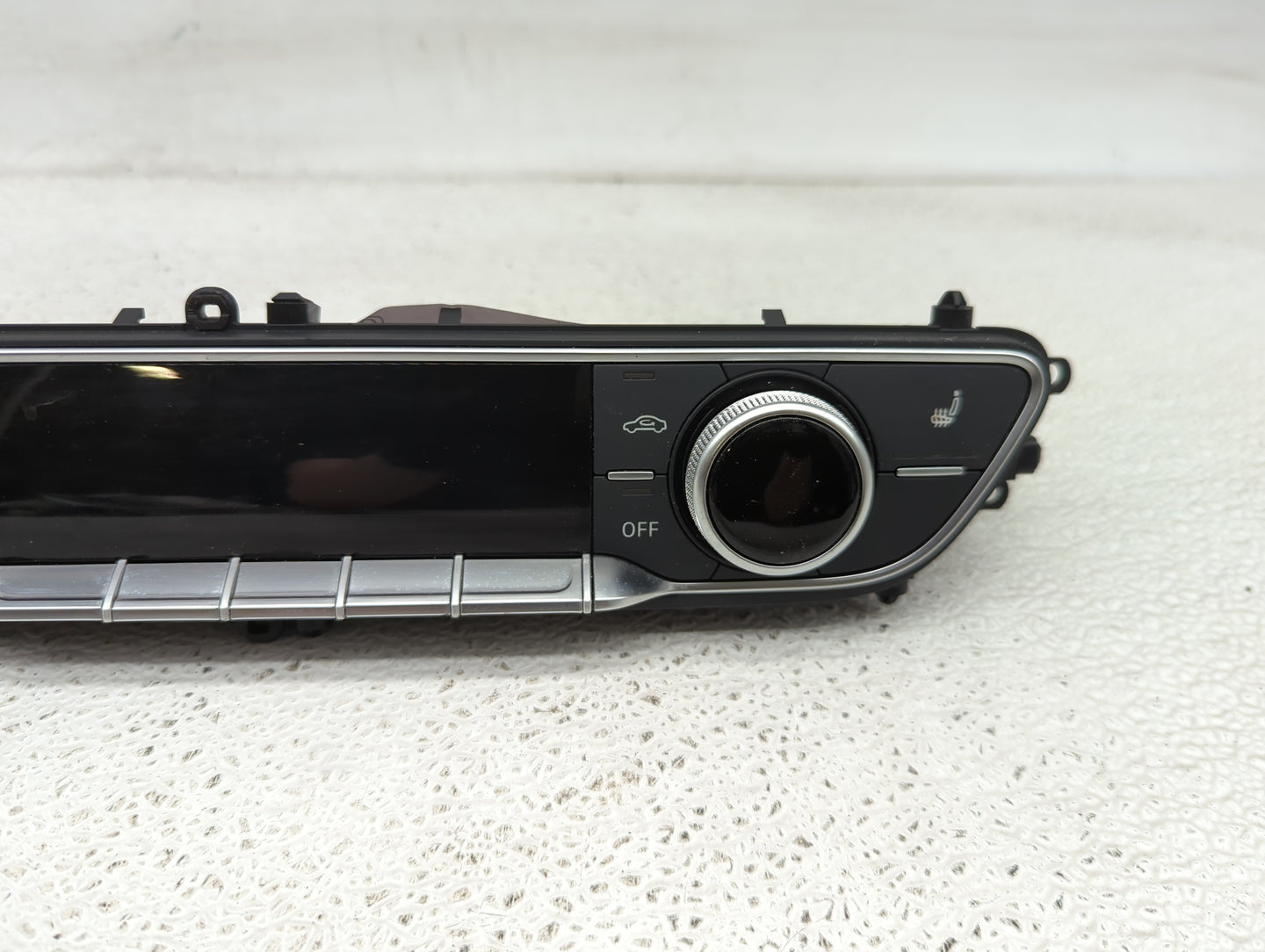2018-2020 Audi Q5 Climate Control Module Temperature AC/Heater Replacement P/N:80A82043G Fits Fits 2017 2018 2019 2020 OEM U