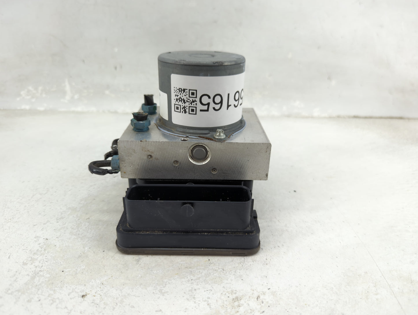 2018-2021 Audi Q5 ABS Pump Control Module Replacement P/N:80A 907 379 E 80A614517J Fits Fits 2018 2019 2020 2021 OEM Used Au