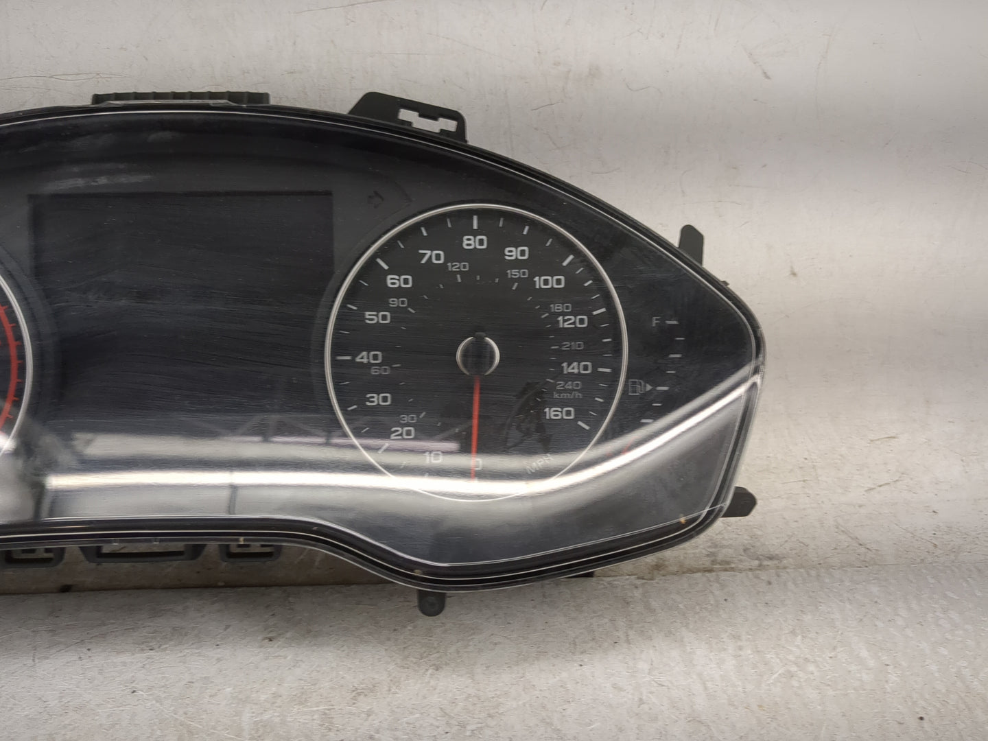 2018-2020 Audi Q5 Instrument Cluster Speedometer Gauges P/N:80A.920.840 8W5190C Miles:49K Fits Fits 2018 2019 2020 OEM Used 