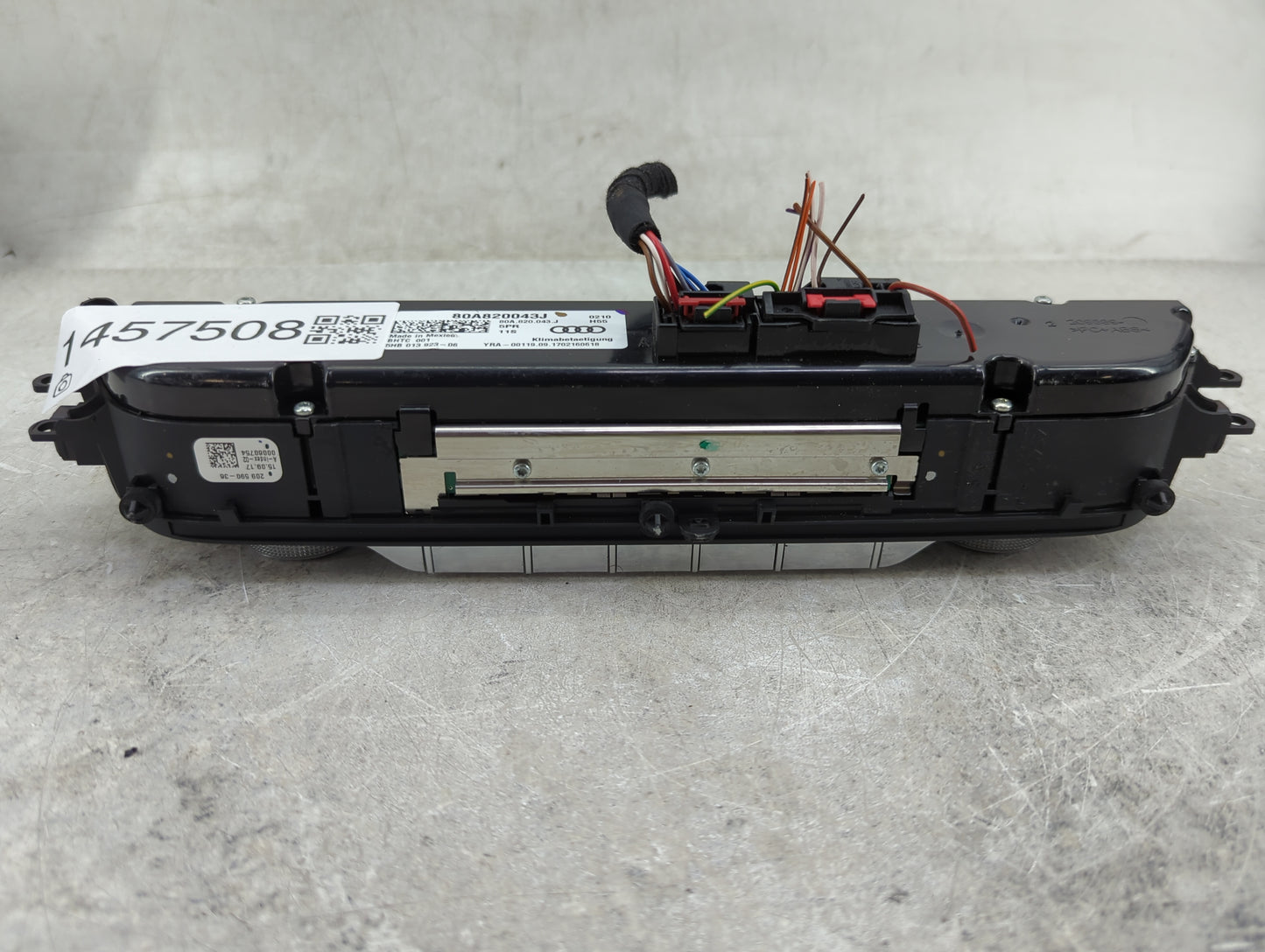 2018-2020 Audi Q5 Climate Control Module Temperature AC/Heater Replacement P/N:80A820043J Fits Fits 2018 2019 2020 OEM Used 