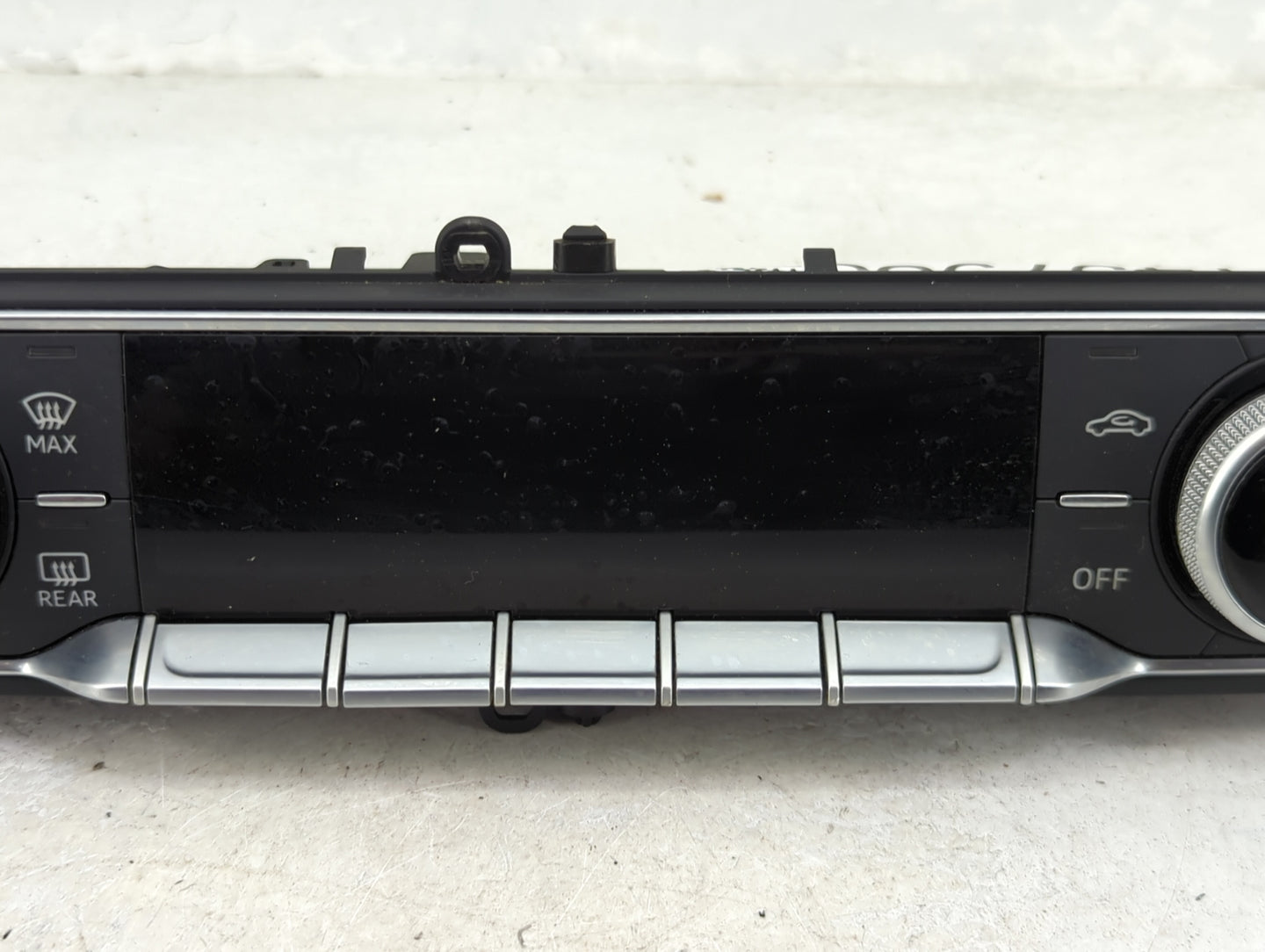 2018-2020 Audi Q5 Climate Control Module Temperature AC/Heater Replacement P/N:80A820043G Fits Fits 2017 2018 2019 2020 OEM 