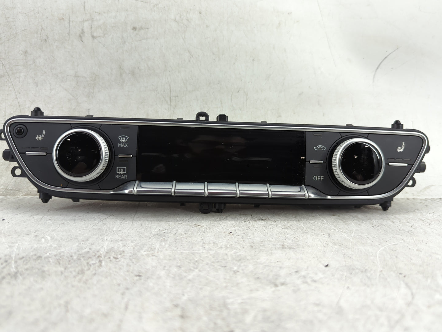 2018-2020 Audi Q5 Climate Control Module Temperature AC/Heater Replacement P/N:80A820043K Fits Fits 2017 2018 2019 2020 OEM 