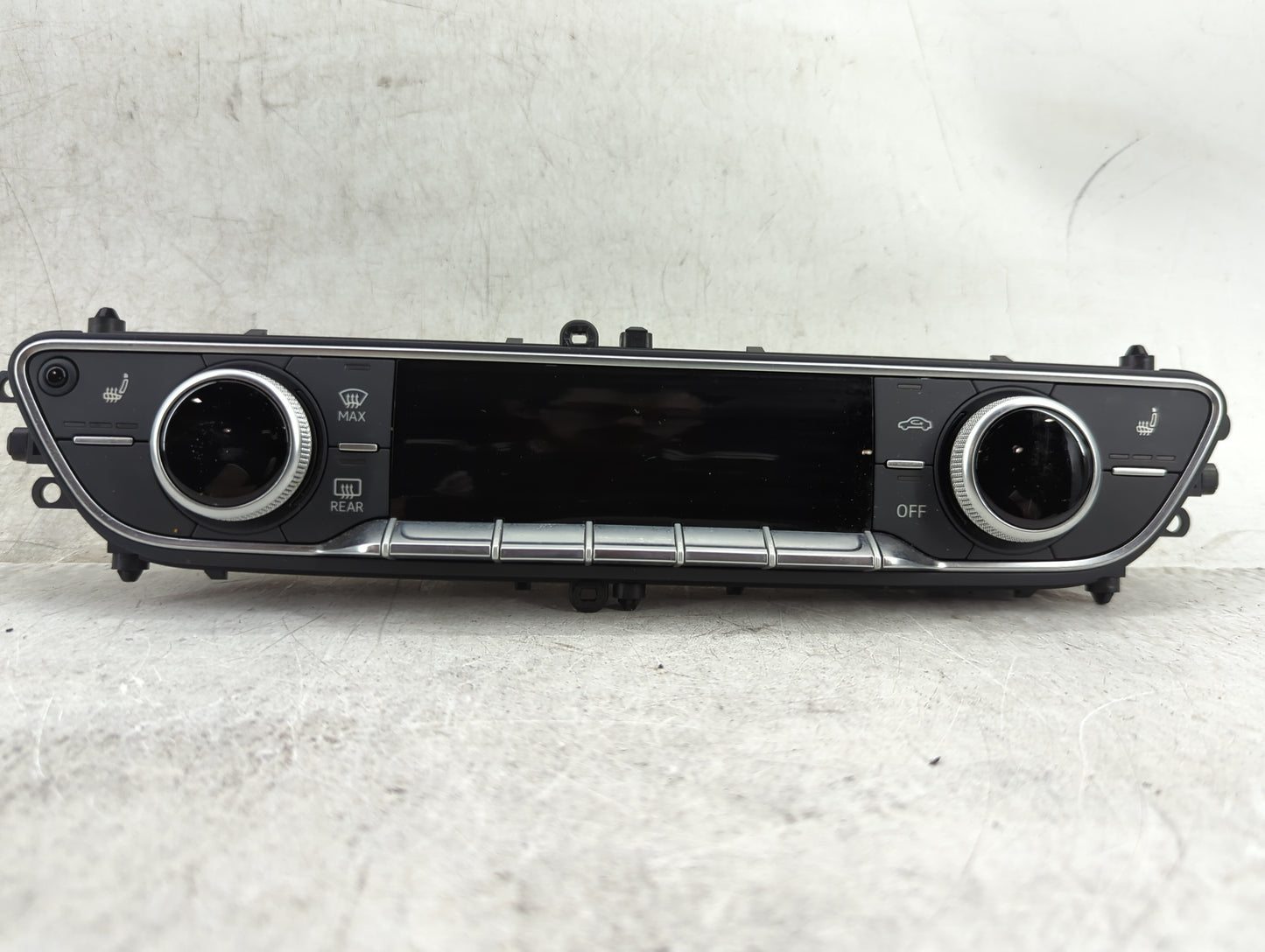 2018-2020 Audi Q5 Climate Control Module Temperature AC/Heater Replacement P/N:80A820043K Fits Fits 2017 2018 2019 2020 OEM 