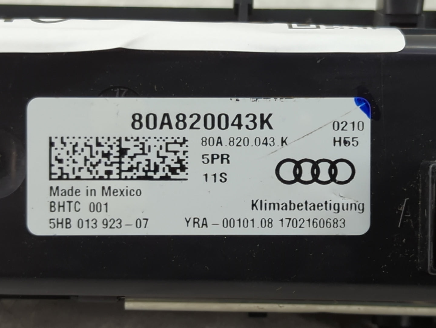 2018-2020 Audi Q5 Climate Control Module Temperature AC/Heater Replacement P/N:80A820043K Fits Fits 2017 2018 2019 2020 OEM 