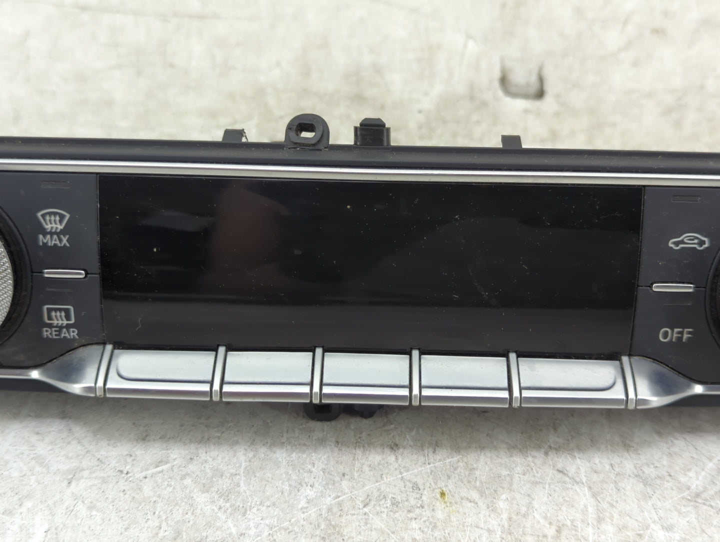 2018-2020 Audi Q5 Climate Control Module Temperature AC/Heater Replacement P/N:8W0820043G 80A820043K Fits Fits 2017 2018 201