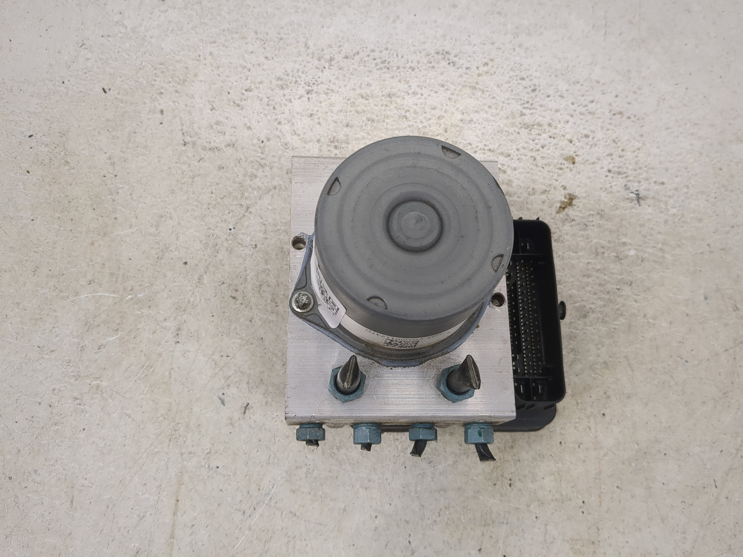 2018-2021 Audi Q5 ABS Pump Control Module Replacement P/N:80A614517B 0265257384, 0265257384, 269793 Fits Fits 2018 2019 2020
