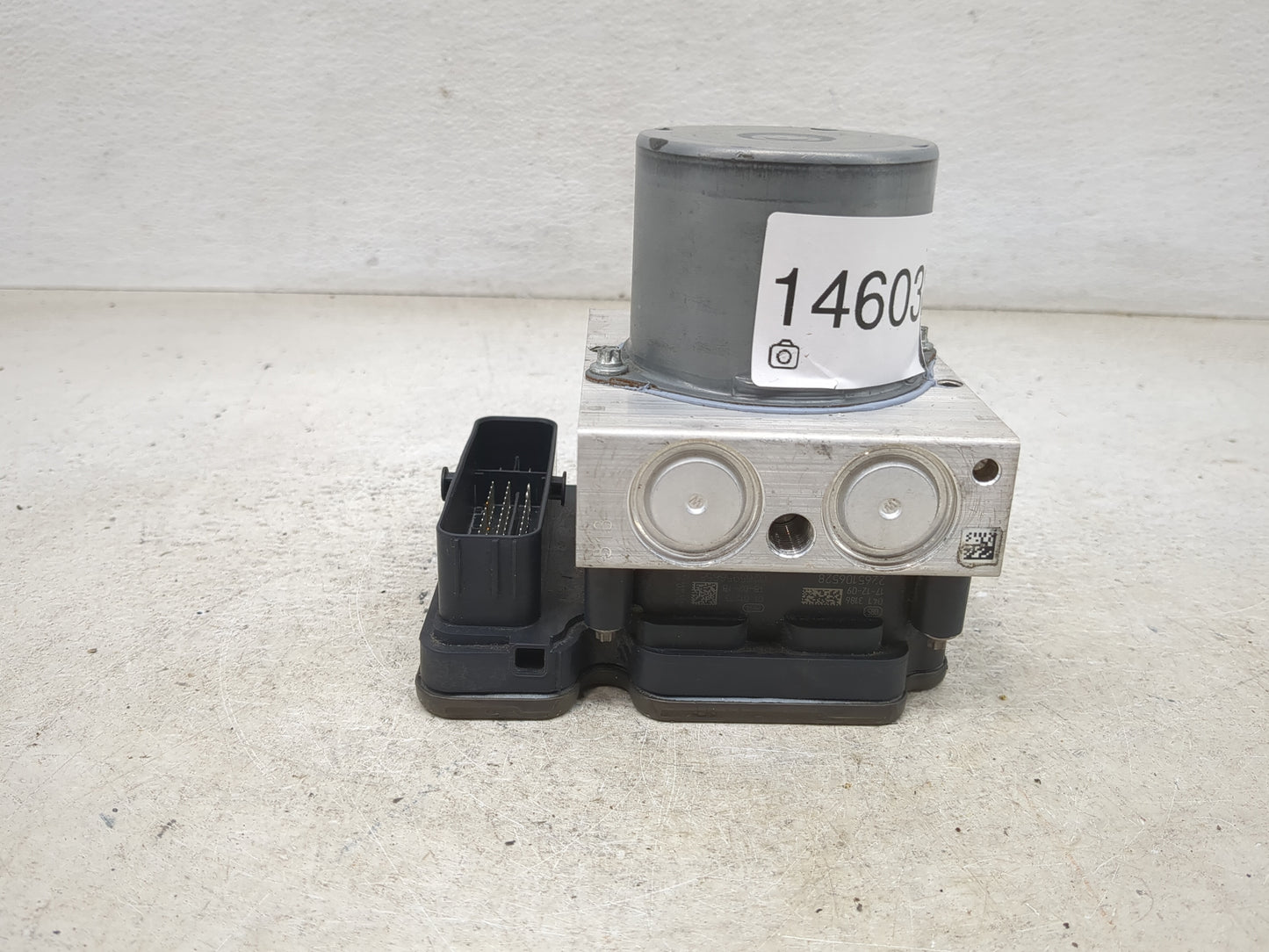 2018-2021 Audi Q5 ABS Pump Control Module Replacement P/N:80A614517B 0265257384, 0265257384, 269793 Fits Fits 2018 2019 2020