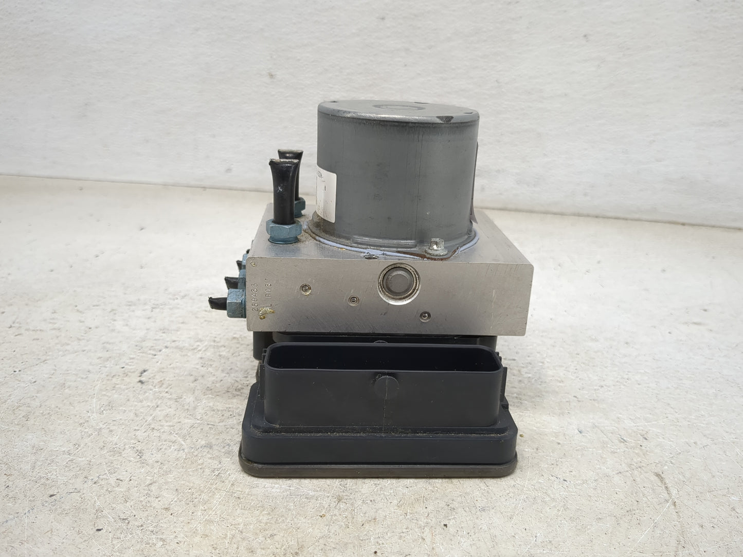 2018-2021 Audi Q5 ABS Pump Control Module Replacement P/N:80A614517B 0265257384, 0265257384, 269793 Fits Fits 2018 2019 2020