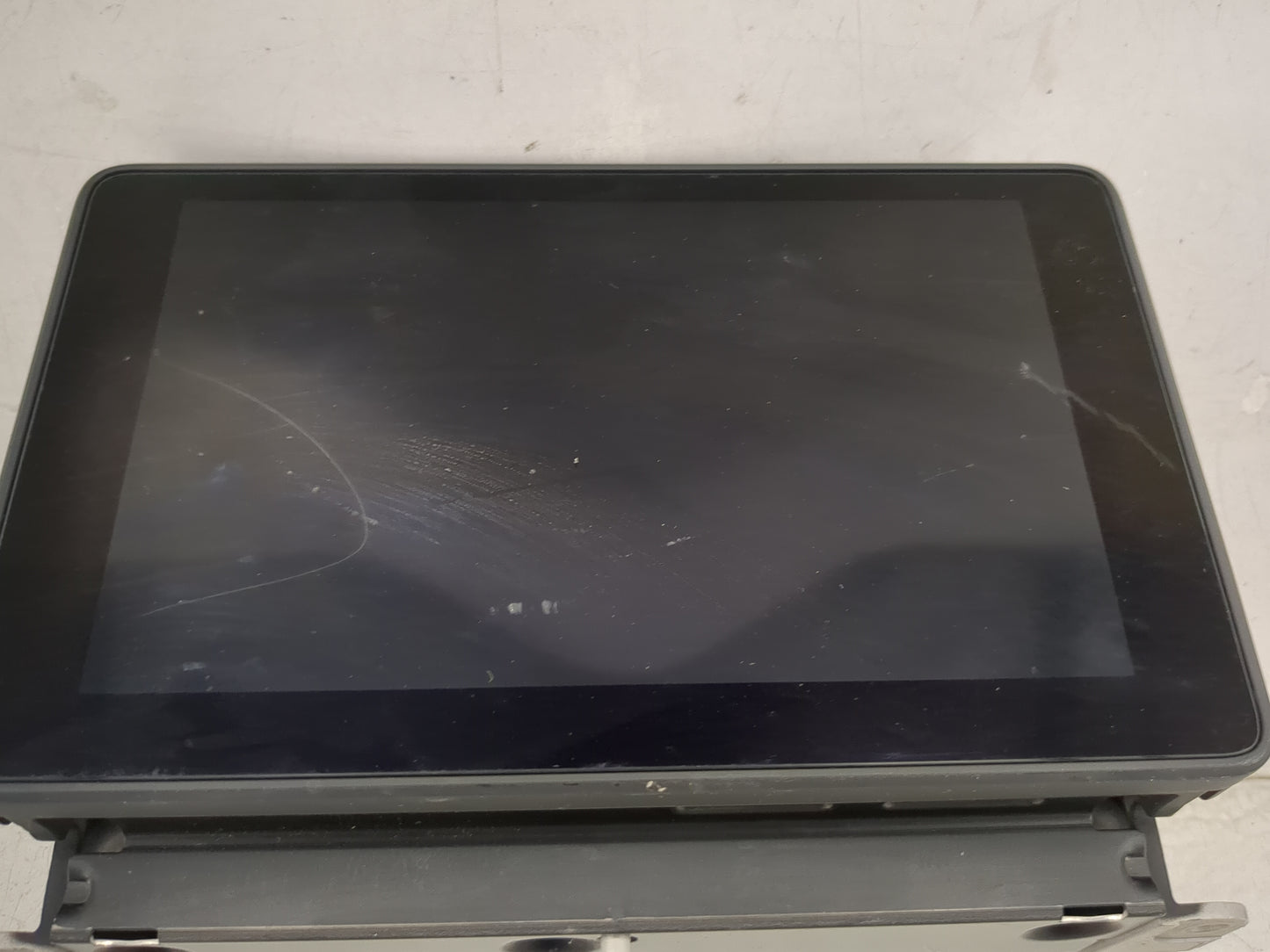 2018-2020 Audi Q5 Information Display Screen 1469696 - Oemusedautoparts1.com