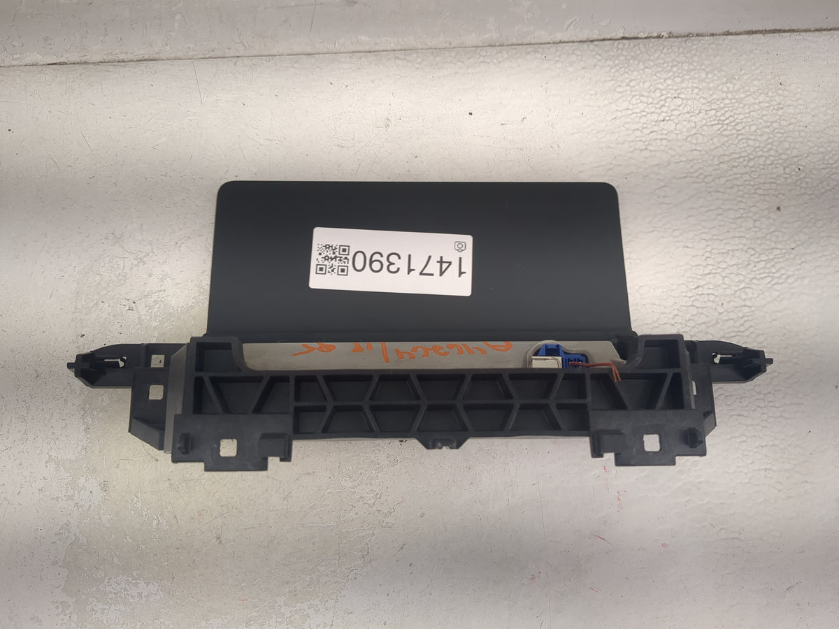 2018 Audi Q5 Information Radio Display Screen 1471390 - Oemusedautoparts1.com