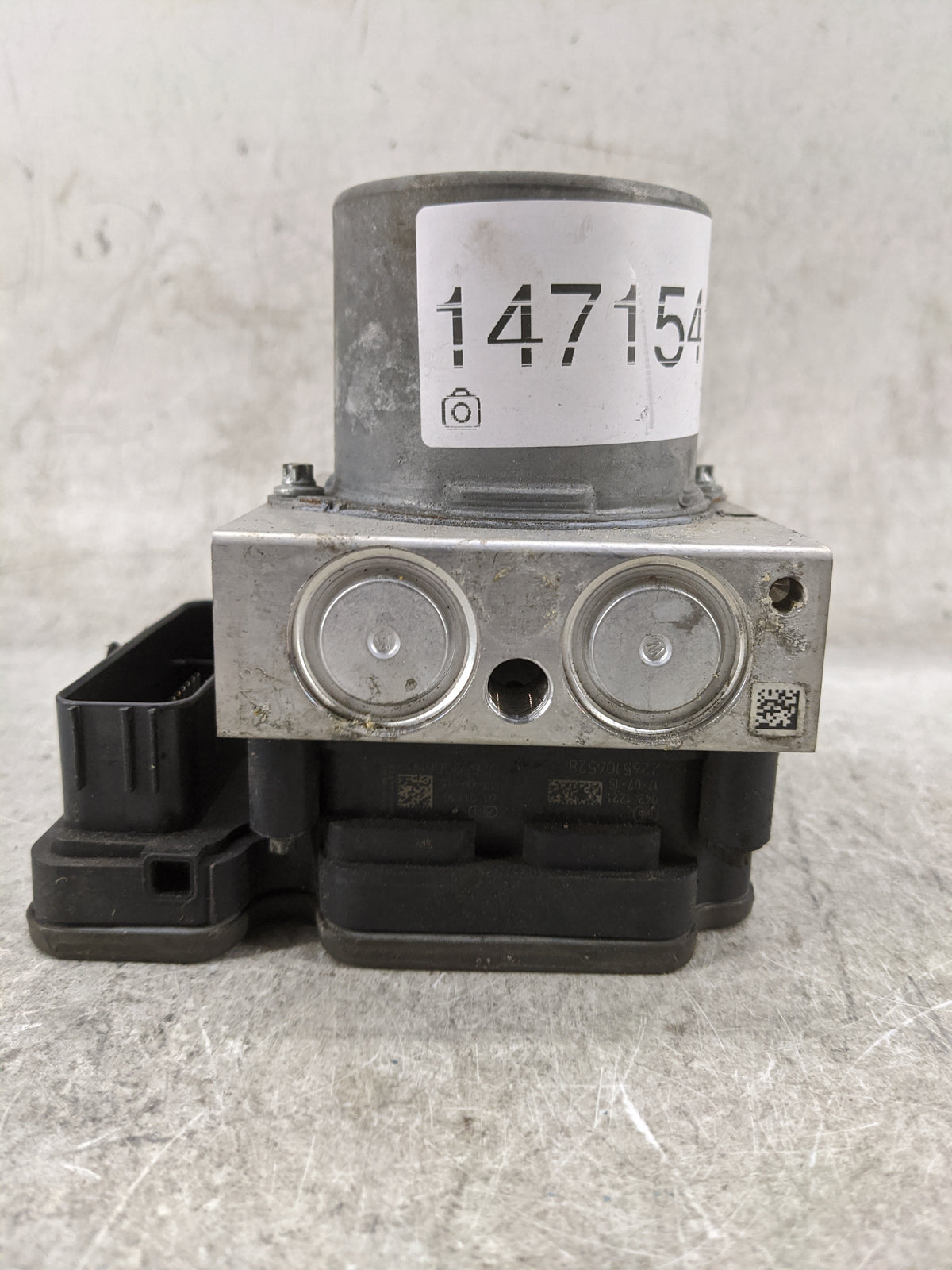 2018-2021 Audi Q5 Anti-Lock Brake ABS Pump Module Actuator OEM P/N:80A907379B 80A907379, 0265956658 Fits Fits 2018 2019 2020