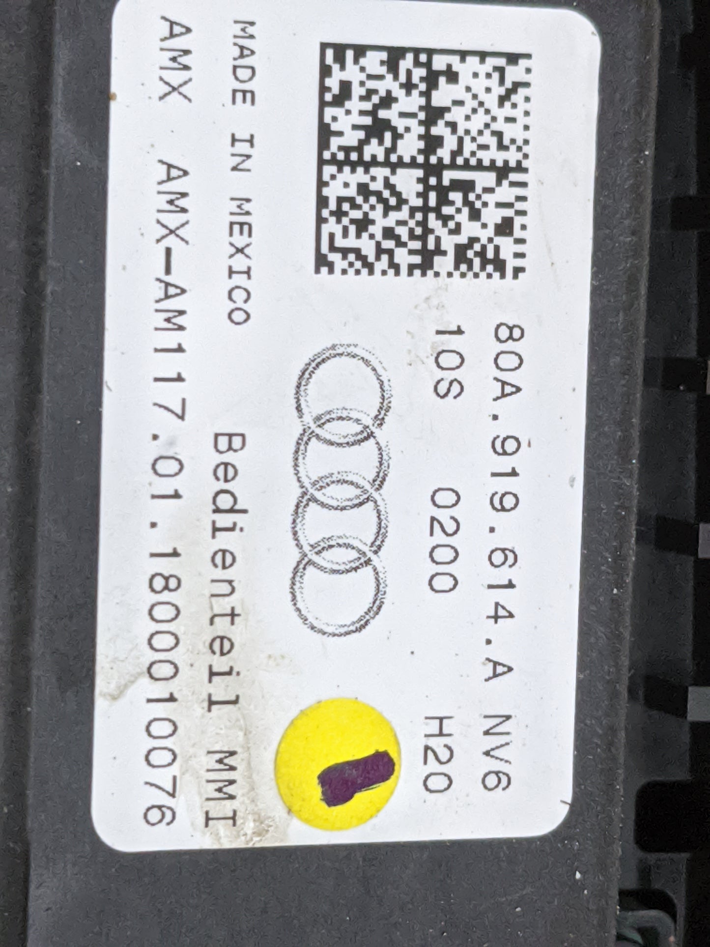 2018 Audi Q5 Radio Control Panel Black - Oemusedautoparts1.com