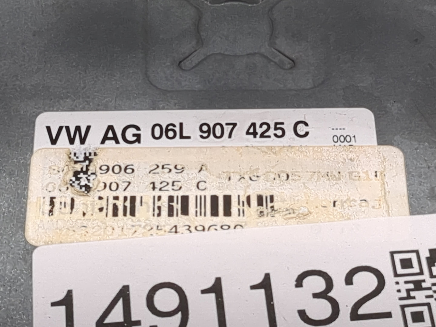 2018-2020 Audi Q5 PCM Engine Control Computer ECU ECM PCU OEM P/N:06L907425C 8W0906259A Fits Fits 2018 2019 2020 OEM Used Au