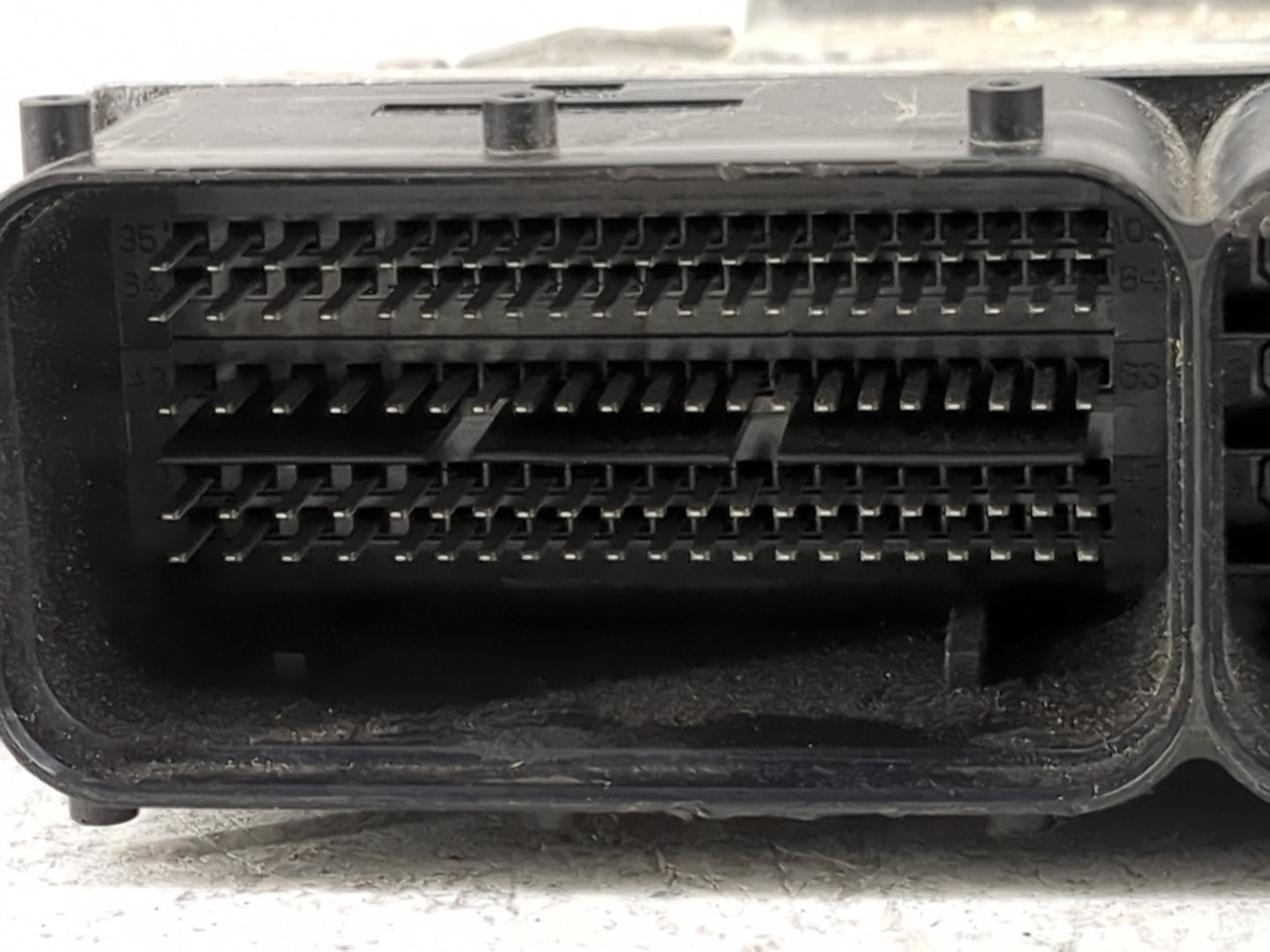 2018-2020 Audi Q5 PCM Engine Control Computer ECU ECM PCU OEM P/N:06L907425C 8W0906259A Fits Fits 2018 2019 2020 OEM Used Au