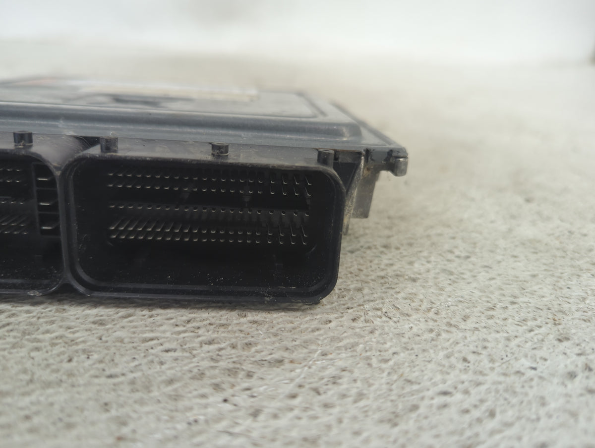 2018-2020 Audi Q5 PCM Engine Control Computer ECU ECM PCU OEM P/N:06L907425C Fits Fits 2018 2019 2020 OEM Used Auto Parts - 