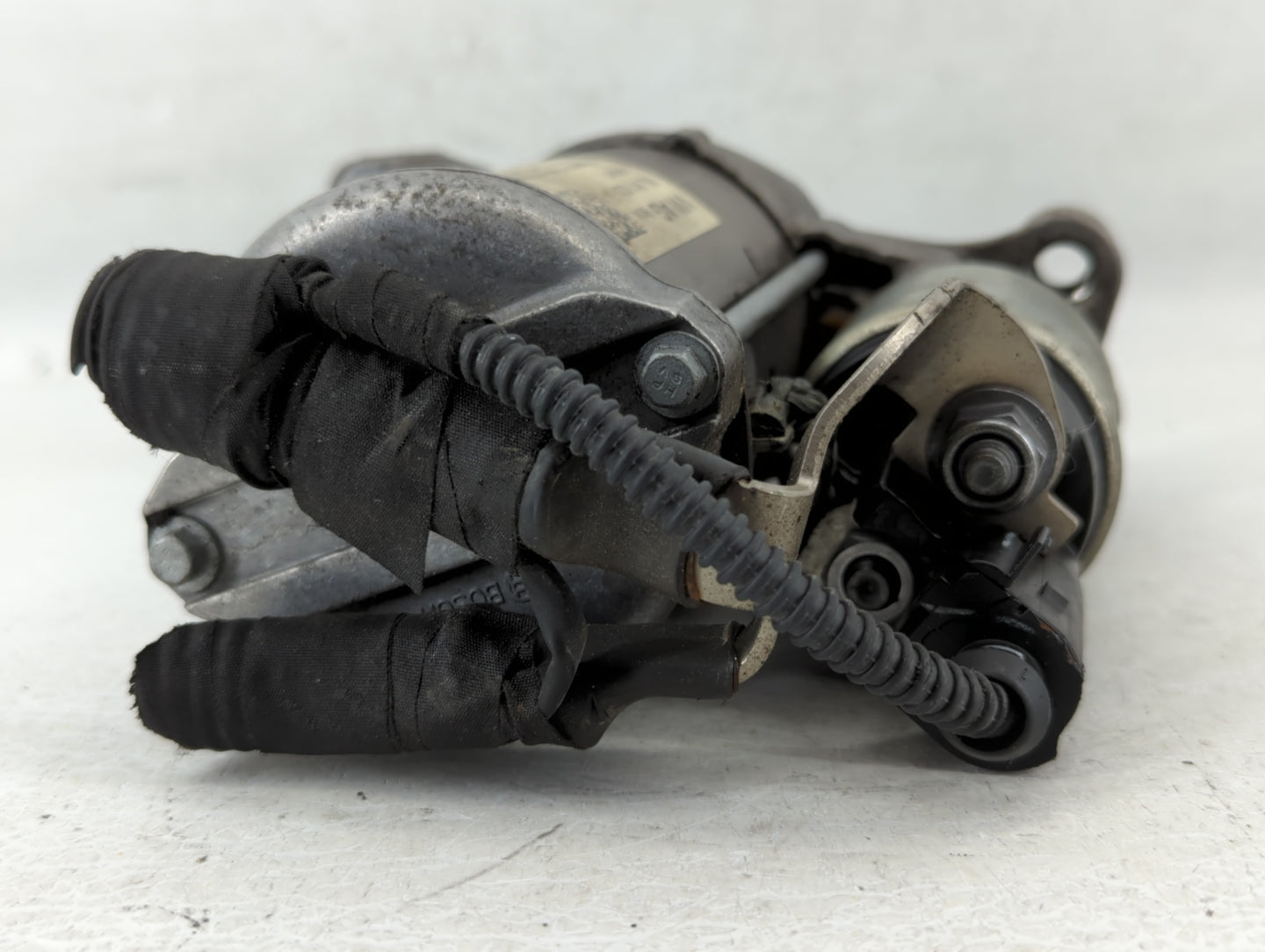 2018-2020 Audi Q5 Car Starter Motor Solenoid OEM P/N:06L 911 021 Fits Fits 2017 2018 2019 2020 OEM Used Auto Parts - Oemused