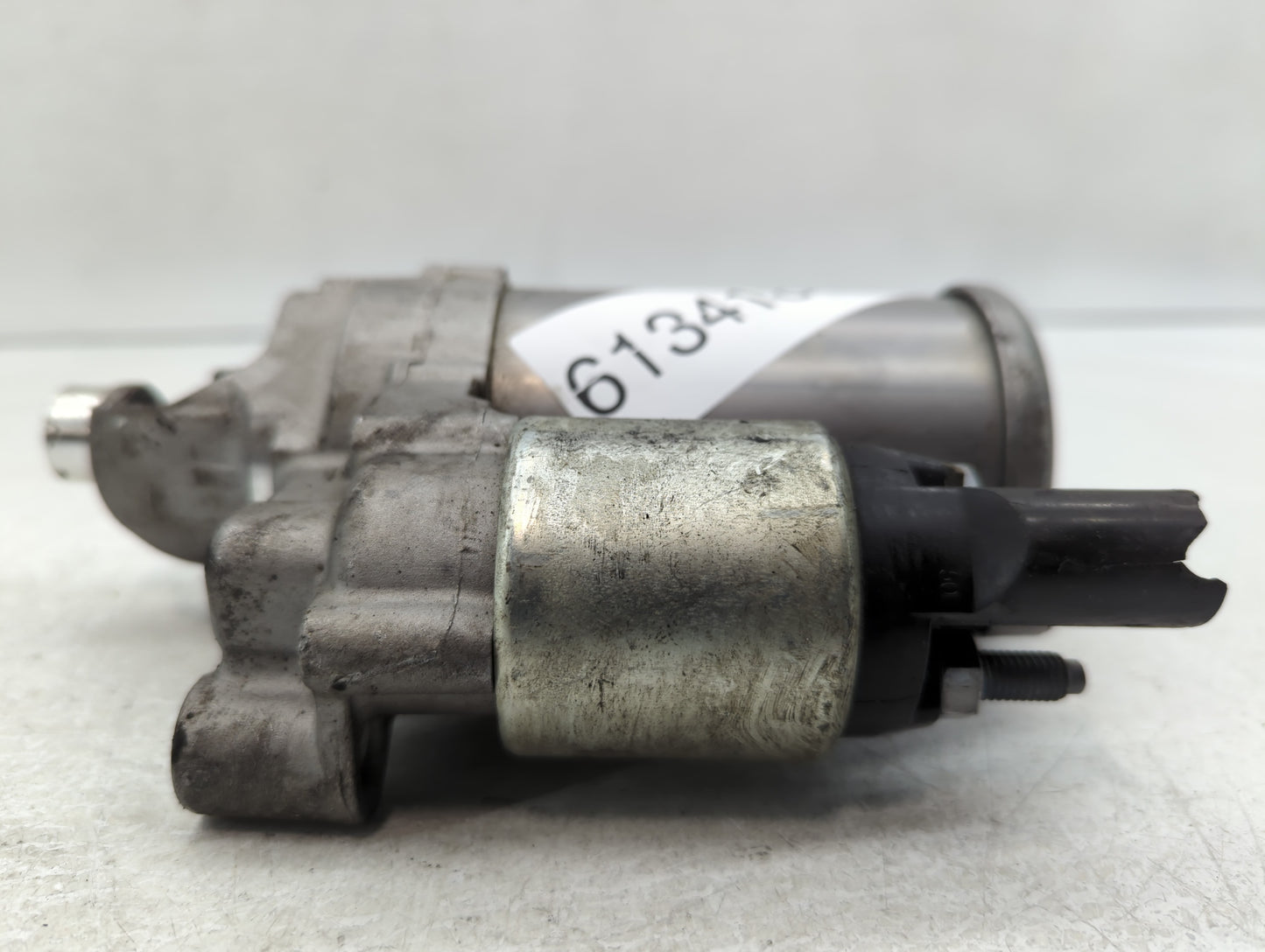 2018-2020 Audi Q5 Car Starter Motor Solenoid OEM P/N:06L 911 021 20170129 Fits Fits 2017 2018 2019 2020 OEM Used Auto Parts 