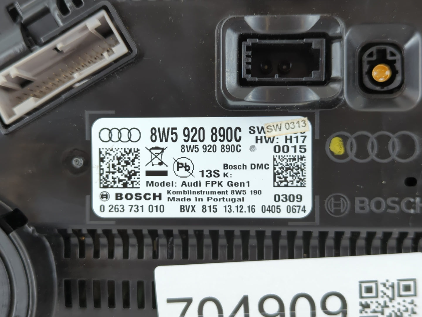 2017-2018 Audi Q5 Instrument Cluster Speedometer Gauges P/N:8W5 920 890C Fits Fits 2017 2018 OEM Used Auto Parts - Oemusedau