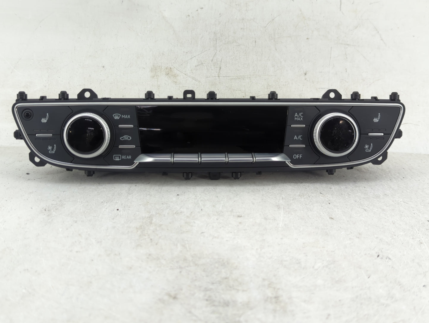 2017-2019 Audi Q7 Radio AM FM Cd Player Receiver Replacement P/N:4M0820043AB Fits Fits 2017 2018 2019 OEM Used Auto Parts - 
