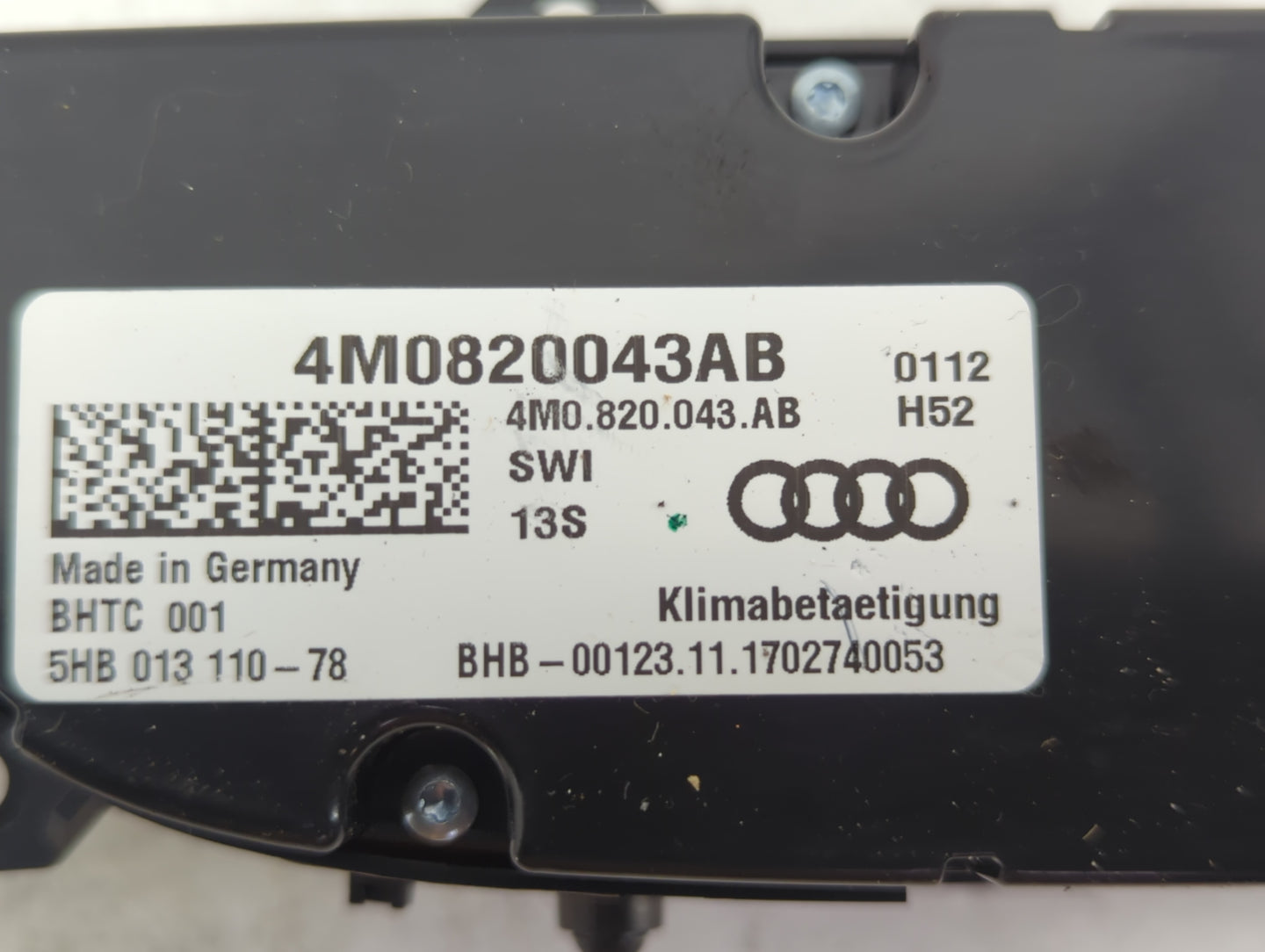2017-2019 Audi Q7 Radio AM FM Cd Player Receiver Replacement P/N:4M0820043AB Fits Fits 2017 2018 2019 OEM Used Auto Parts - 