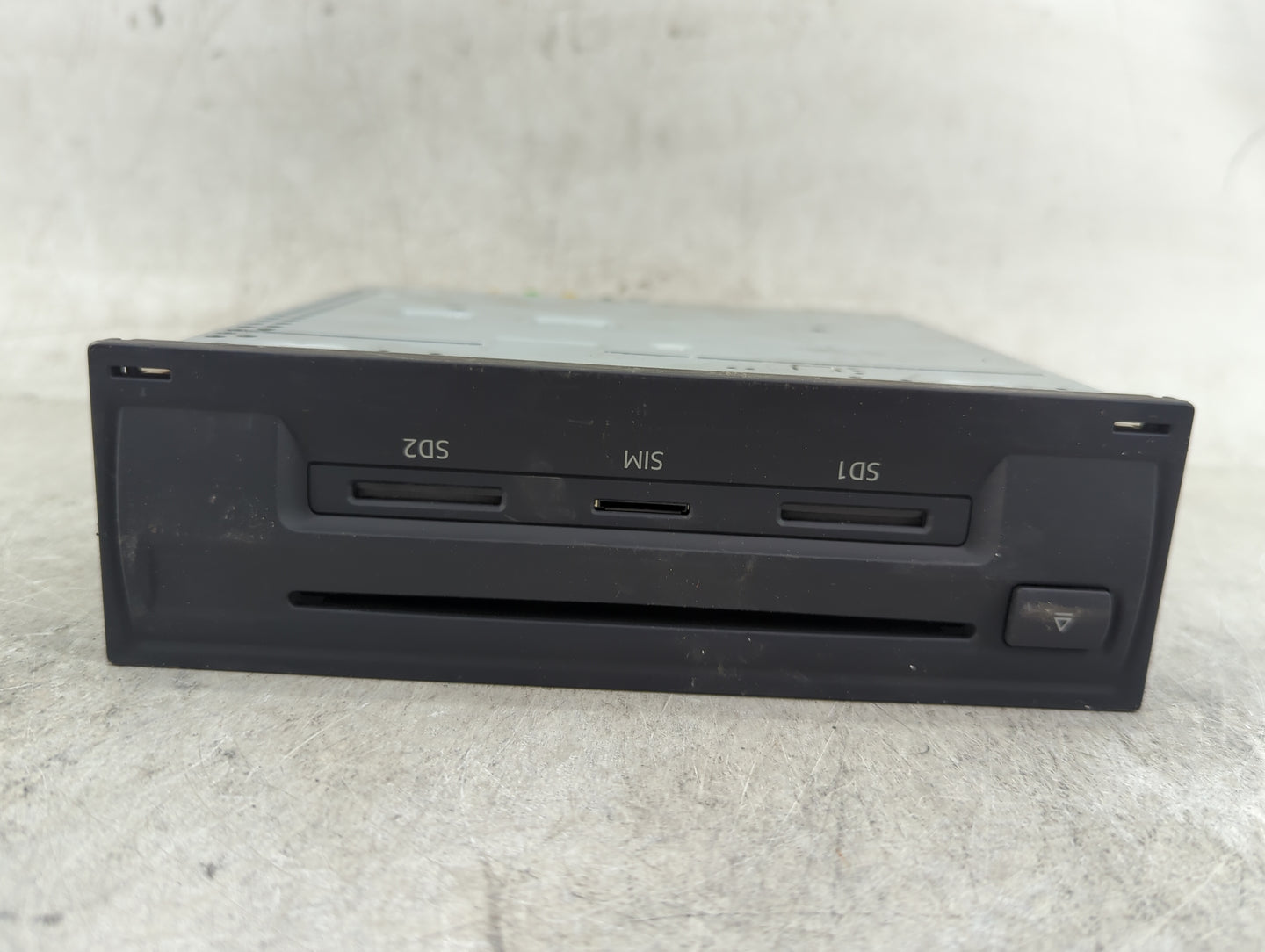 2017-2019 Audi Q7 Multi Media Audio Radio Receiver Player Oem - Oemusedautoparts1.com