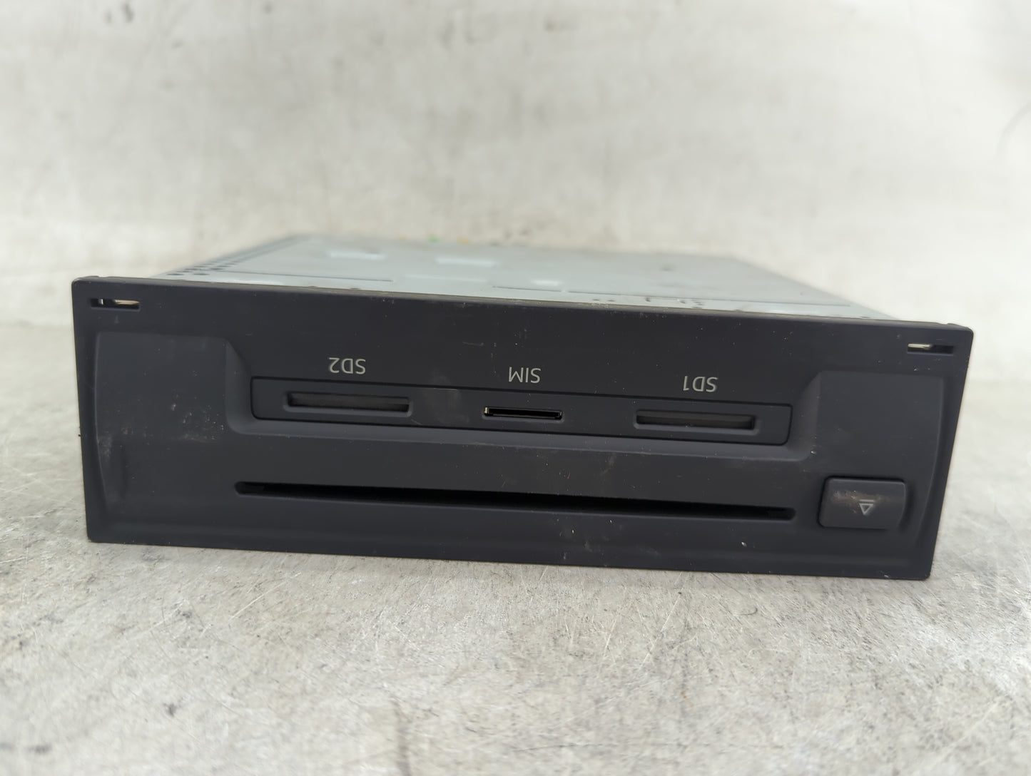 2017-2019 Audi Q7 Multi Media Audio Radio Receiver Player Oem - Oemusedautoparts1.com