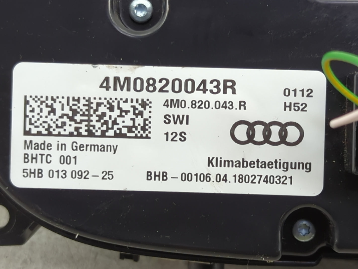 2017-2019 Audi Q7 Climate Control Module Temperature AC/Heater Replacement P/N:4M0820043R Fits Fits 2017 2018 2019 OEM Used 