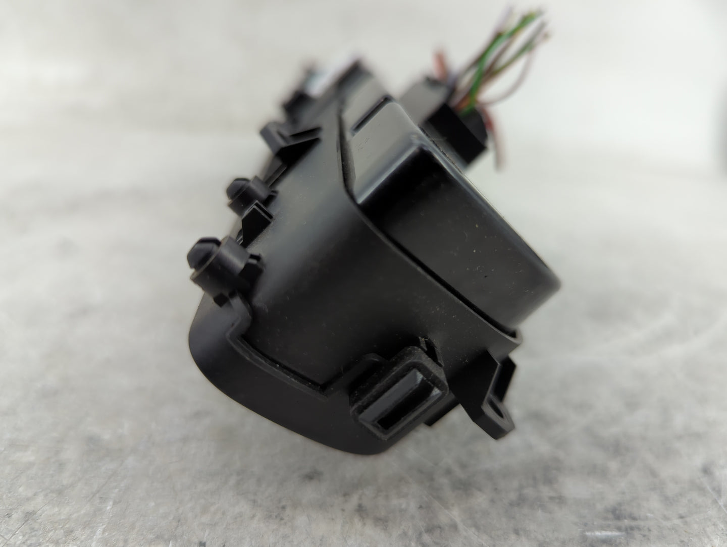 2017-2019 Audi Q7 Climate Control Module Temperature AC/Heater Replacement P/N:4M0820043R Fits Fits 2017 2018 2019 OEM Used 