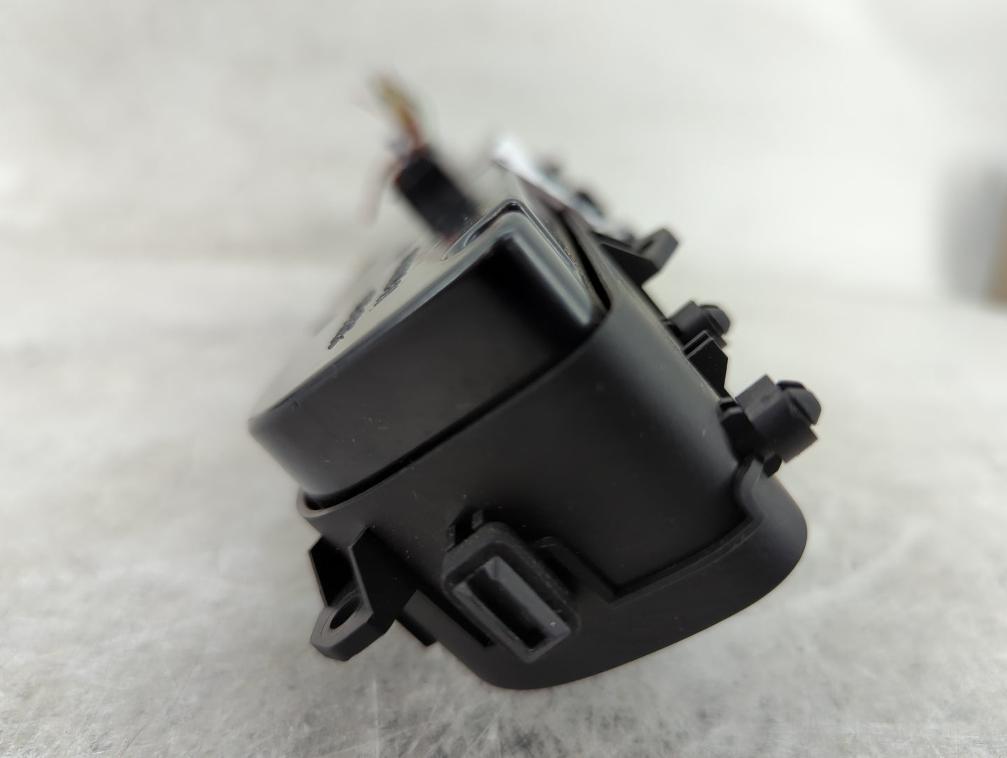 2017-2019 Audi Q7 Climate Control Module Temperature AC/Heater Replacement P/N:4M0820043R Fits Fits 2017 2018 2019 OEM Used 
