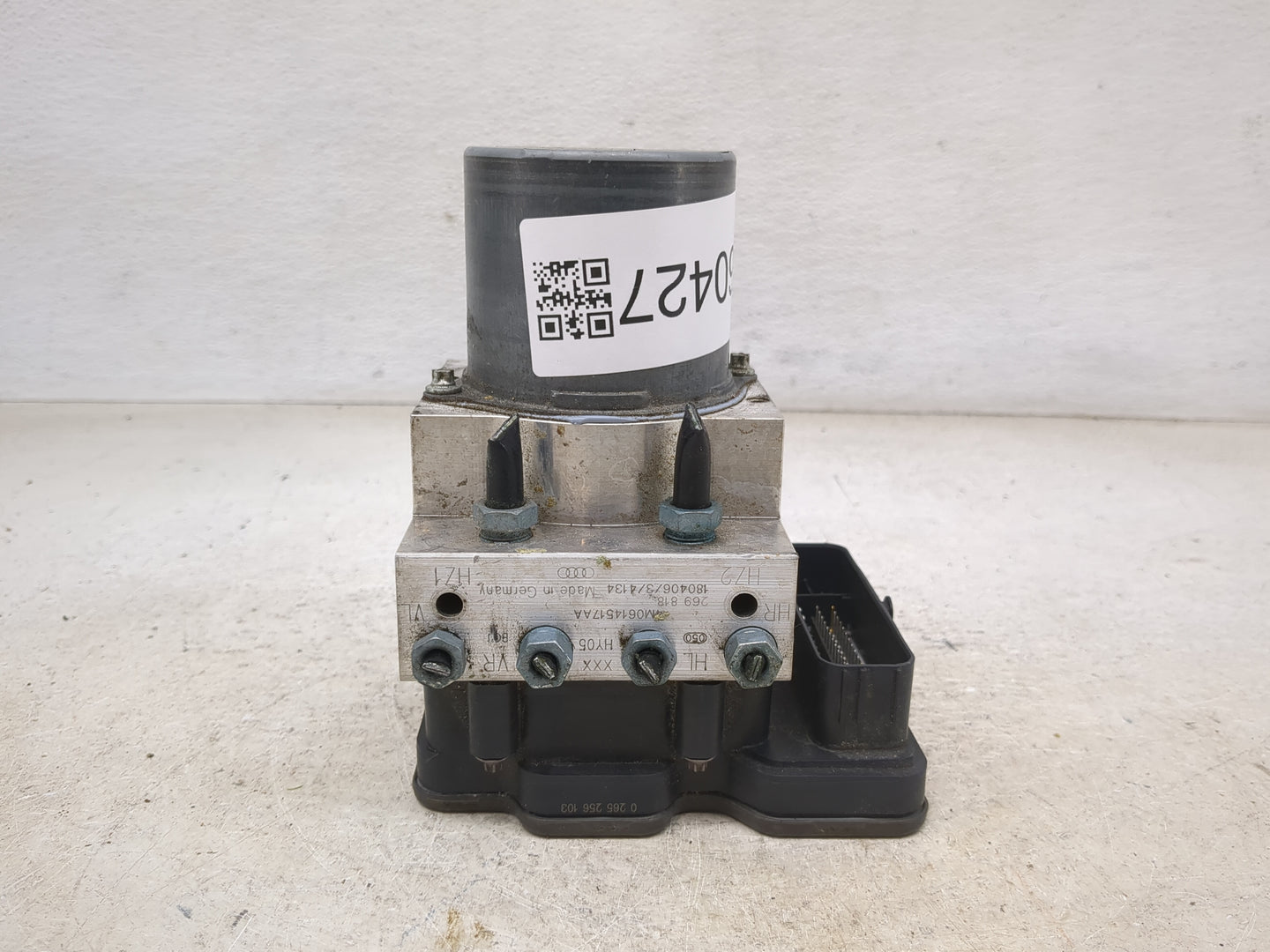 2017-2019 Audi Q7 ABS Pump Control Module Replacement P/N:4M0907379Q 4M0907379N, 0265956312, 0265266103 Fits Fits 2017 2018 