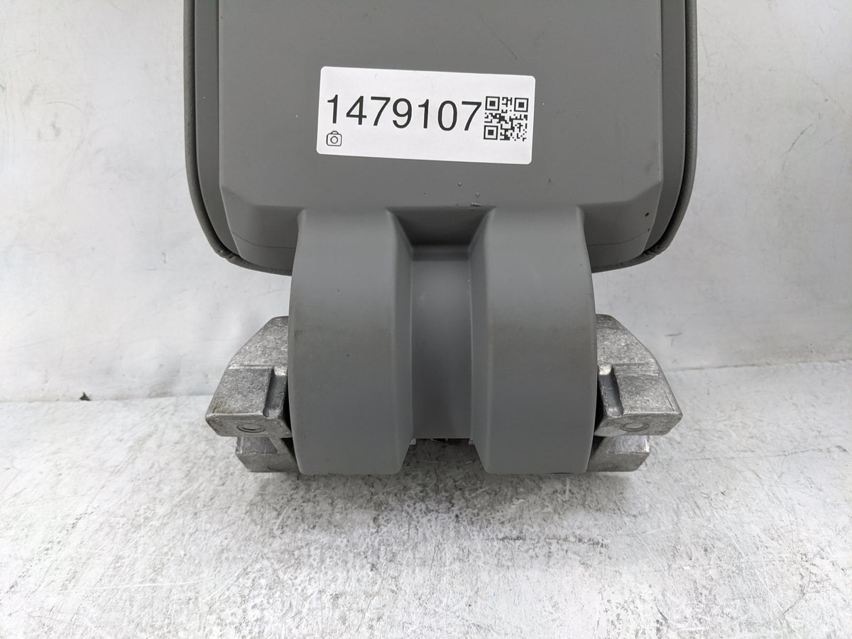 2018 Audi Q7 Center Console Armrest Cover Lid P/N:7281700A 4M0864207AF, 1317008-B Fits OEM Used Auto Parts - Oemusedautopart