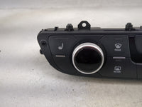 2017-2019 Audi Q7 Climate Control Module Temperature AC/Heater Replacement P/N:4M0820043R 4M0.820.043.R Fits Fits 2017 2018 