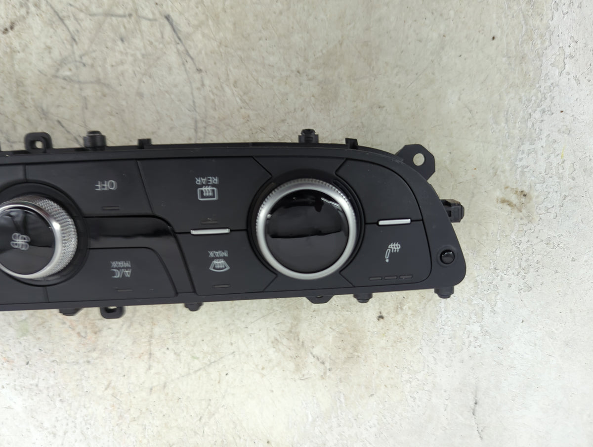 2017-2019 Audi Q7 Climate Control Module Temperature AC/Heater Replacement P/N:4M0820043R 4M0.820.043.R Fits Fits 2017 2018 