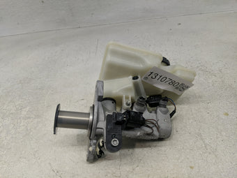 compare product 2017-2018 Audi Rs3 Brake Master Cylinder